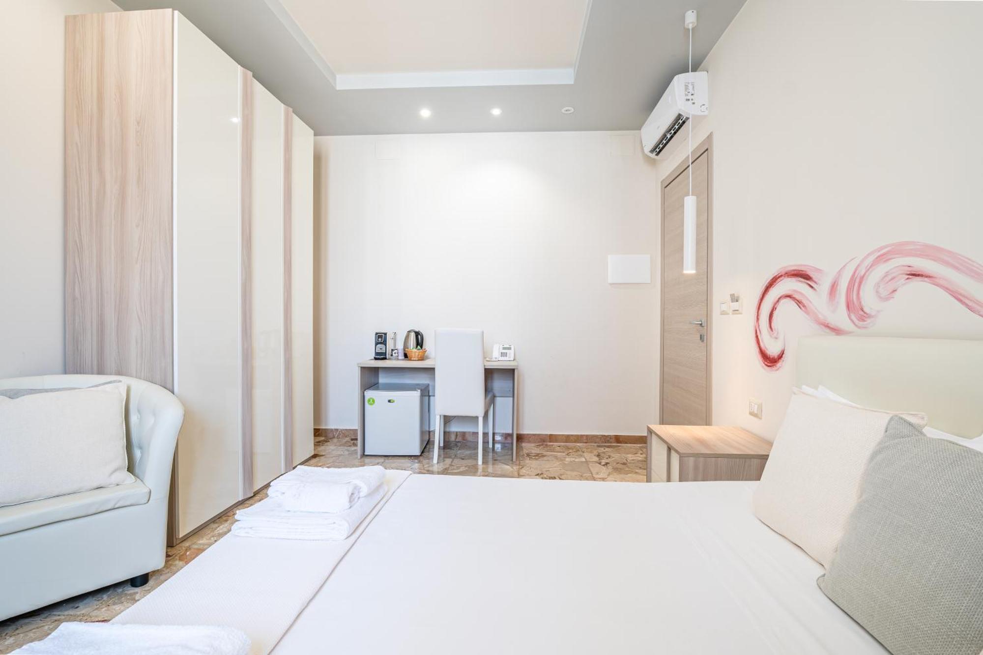Bed and Breakfast Dei Del Mare Extra Luxury Gallipoli Exterior foto